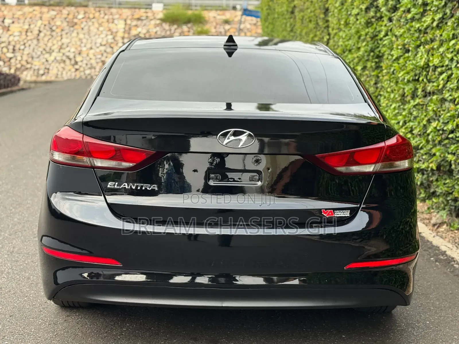 Hyundai Elantra 2017 Black