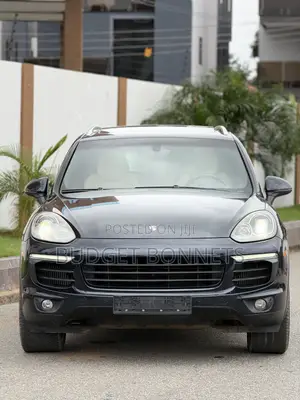 Porsche Cayenne S AWD 2018 Blue