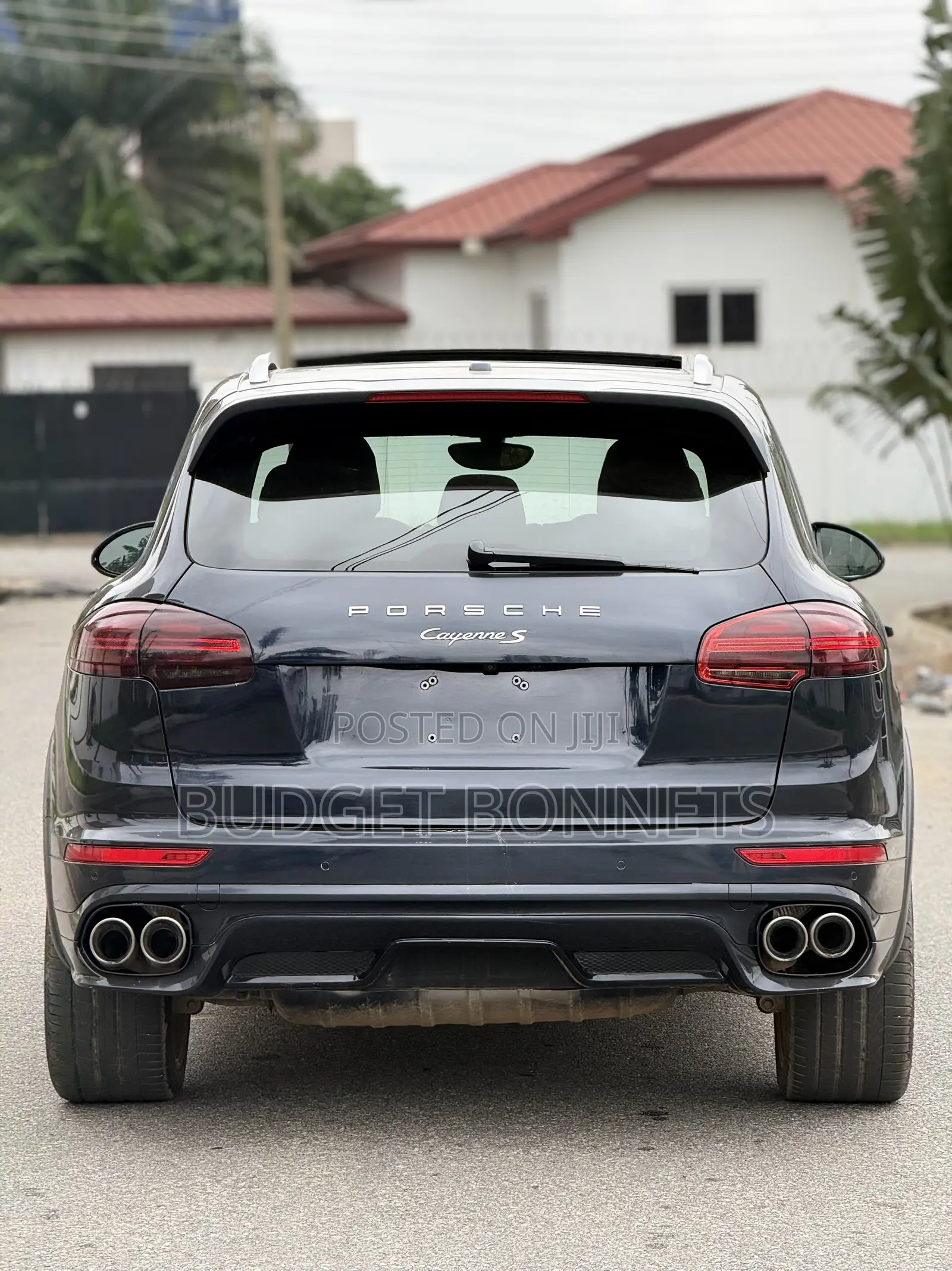 Porsche Cayenne S AWD 2018 Blue