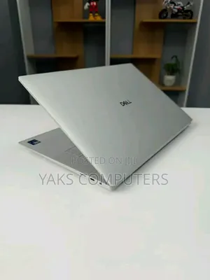 New Laptop Dell XPS 13 32GB Intel Core Ultra 7 SSD 1T