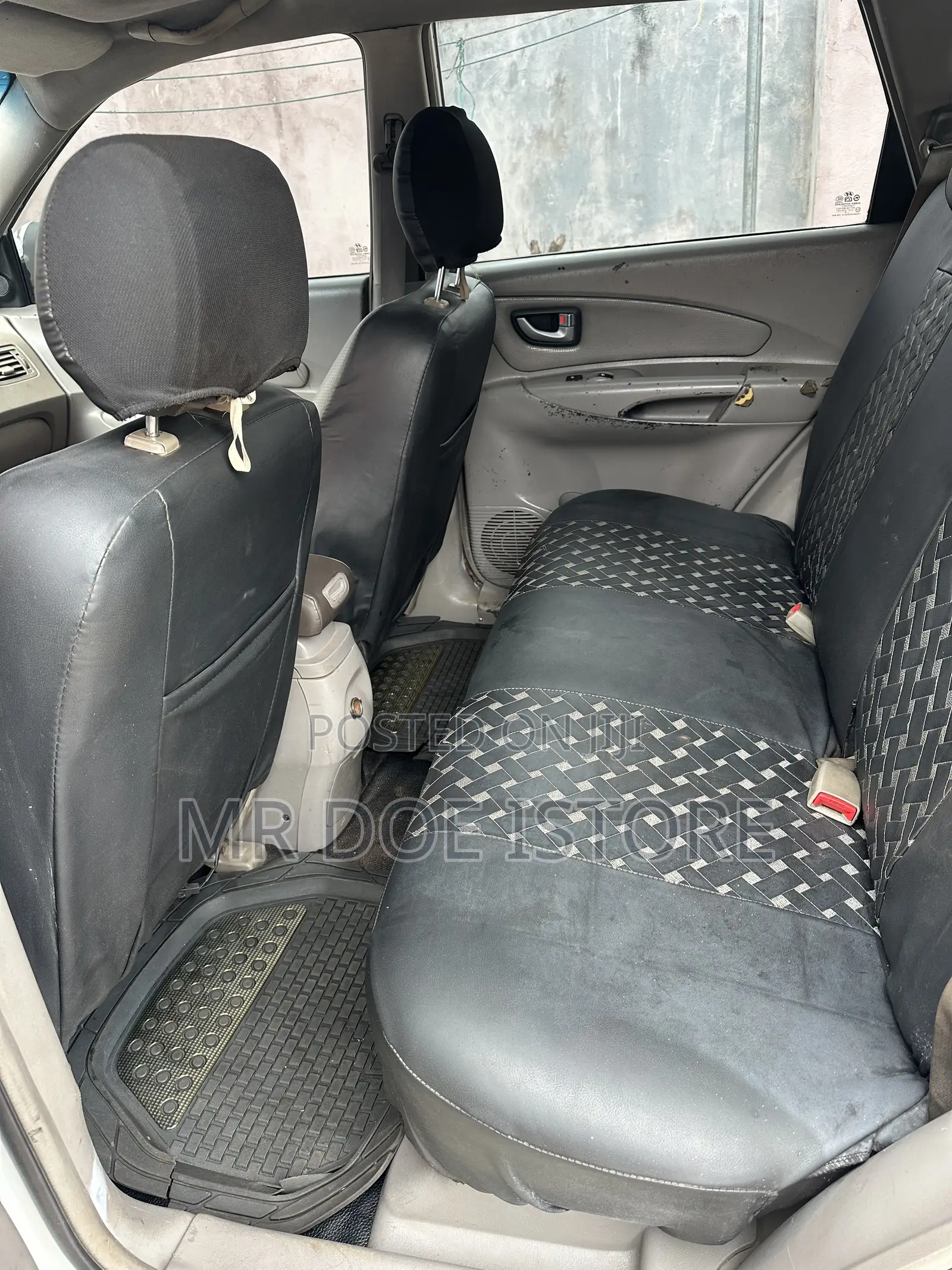 Hyundai Tucson GLS FWD 2009 White