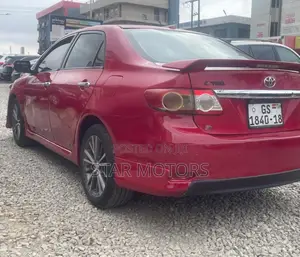 Toyota Corolla S 4dr Sedan (1.8L 4cyl 4A) 2013 Red