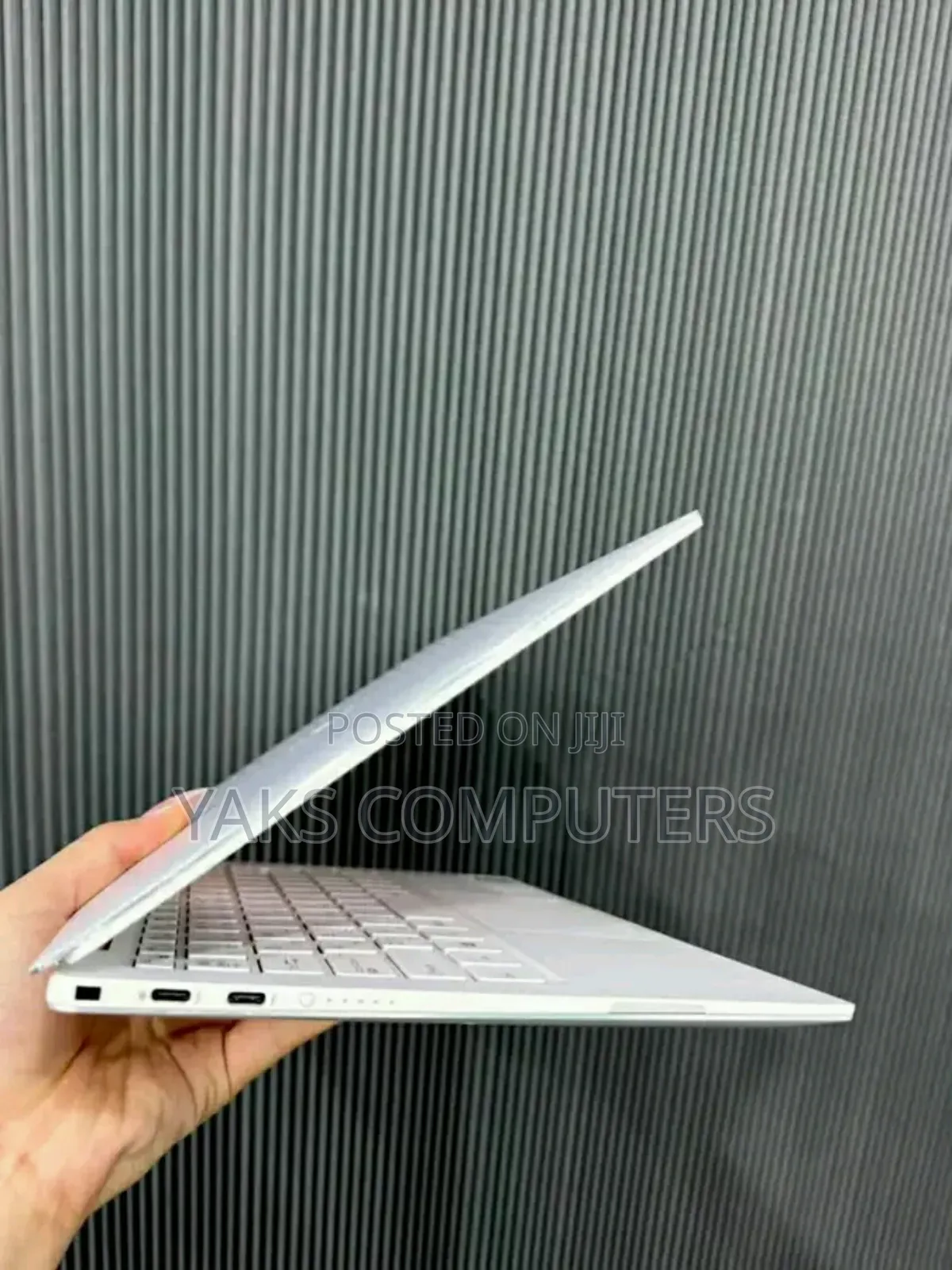 New Laptop Dell XPS 13 16GB Intel Core i5 SSD 512GB