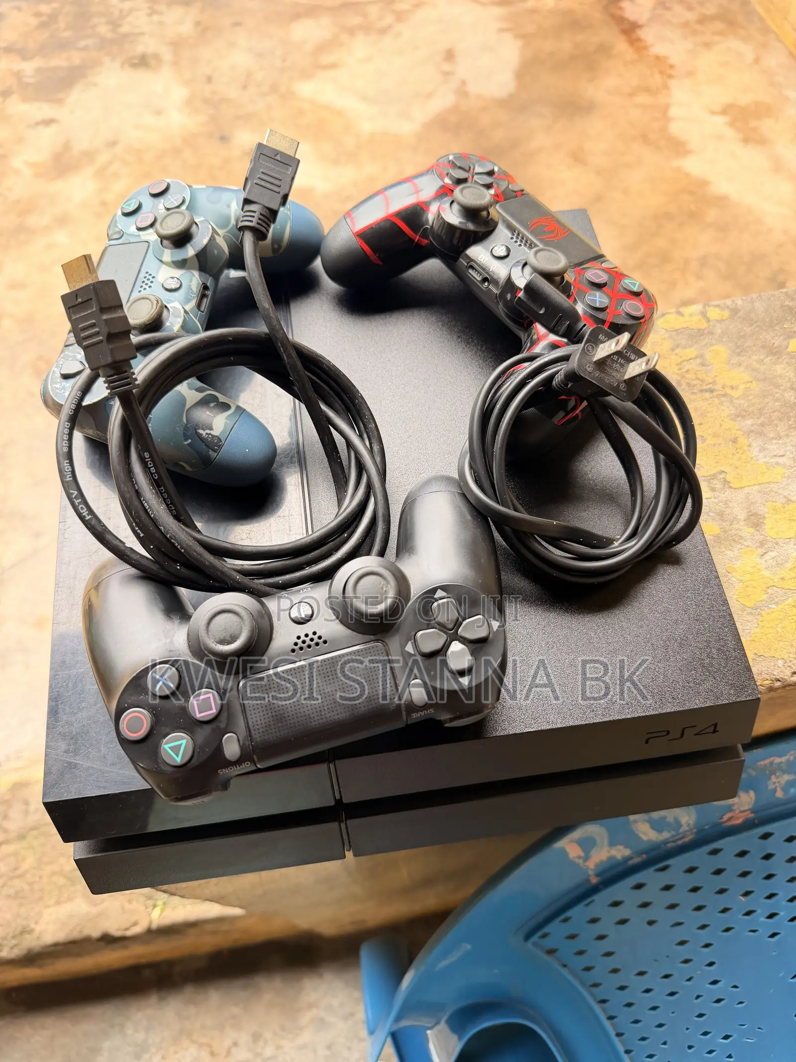 PS4 Standard