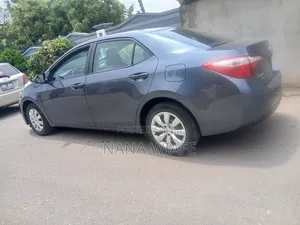 Toyota Corolla LE Eco 4dr Sedan (1.8L 4cyl CVT) 2016 Gray