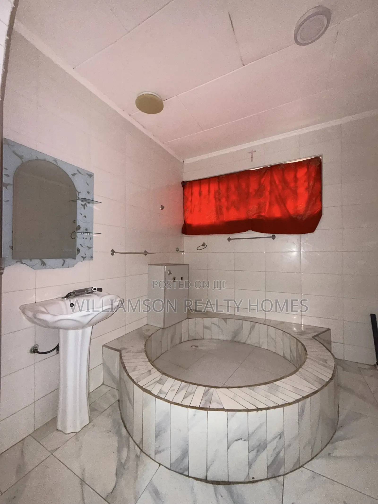 1bdrm Apartment in Community 18 Area, Spintex for rent