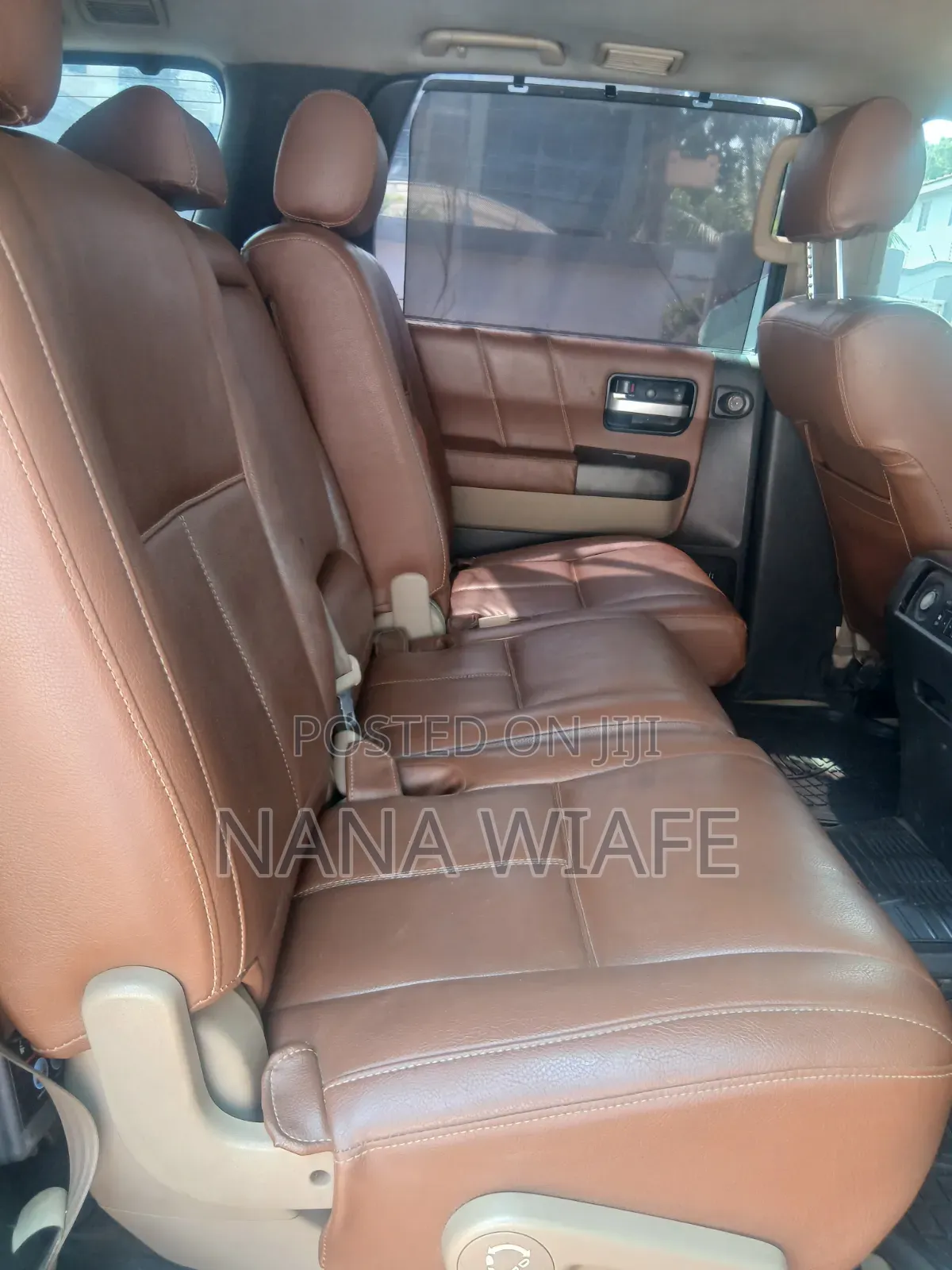 Toyota Sequoia SR5 4dr SUV (5.7L 8cyl 6A) 2010 Green