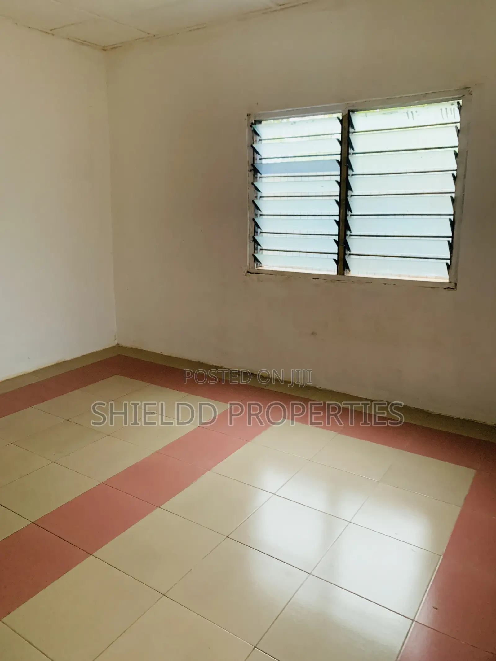 1bdrm Apartment in Chamber And Hall, Frafraha for rent