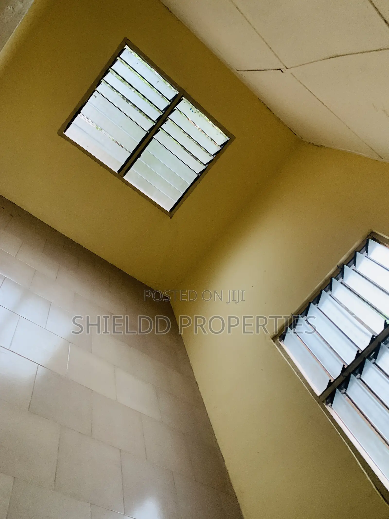 1bdrm Apartment in Chamber And Hall, Frafraha for rent