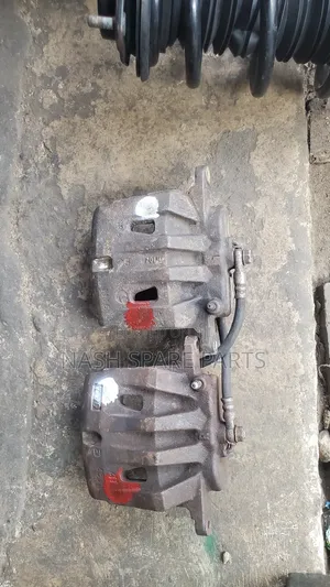 Toyota Sienna 2011- 2020 Front Brake Caliper
