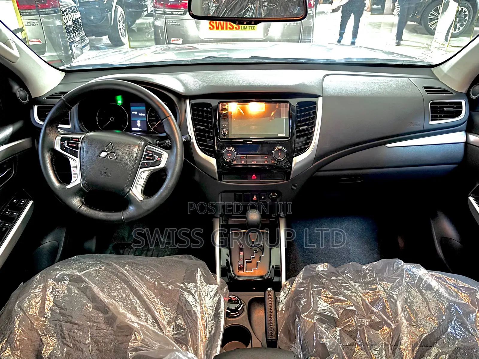 New Mitsubishi Pajero Sport 2023 Silver