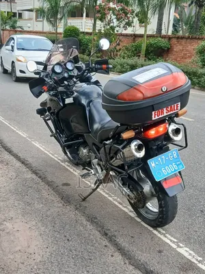 Honda 2000 Black