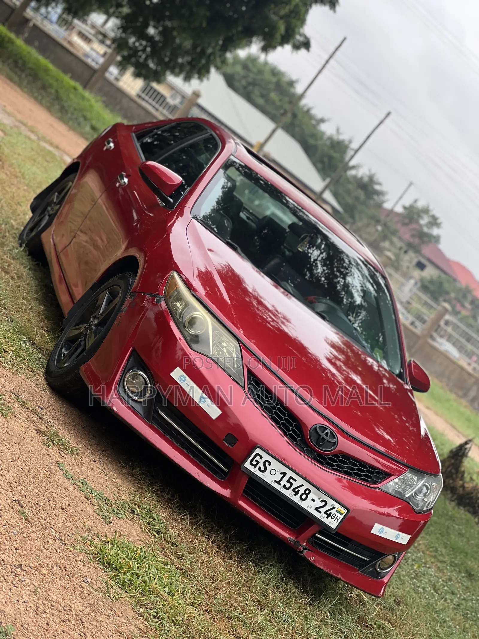 Toyota Camry SE 4dr Sedan (2.5L 4cyl 6A) 2013 Red
