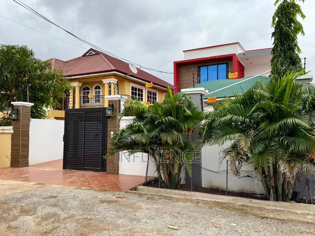 4bdrm House in Lakeside, East Legon for sale