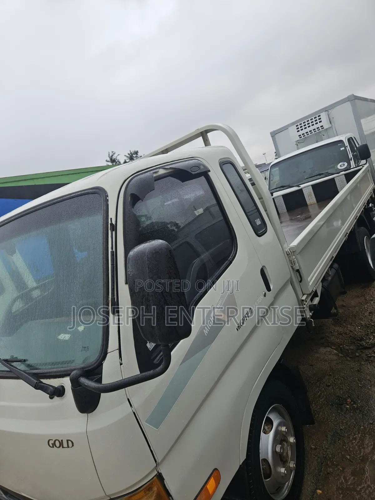 Hyundai Mighty Truck