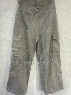 Grey Washed Wide-Leg Cargo Pants – Size L