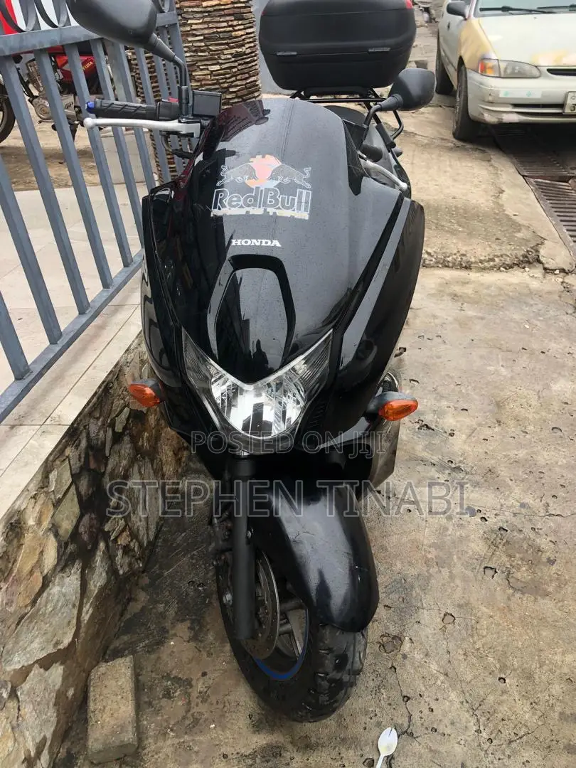 Honda Forza 2017 Black