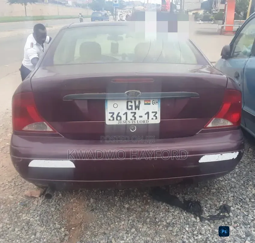 Ford Focus 2005 Red