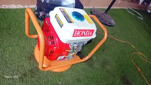 Honda 6.5HP Concrete Vibrator for Strong Concrete