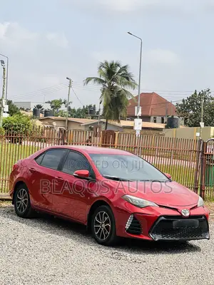 Toyota Corolla 2018 Burgundy