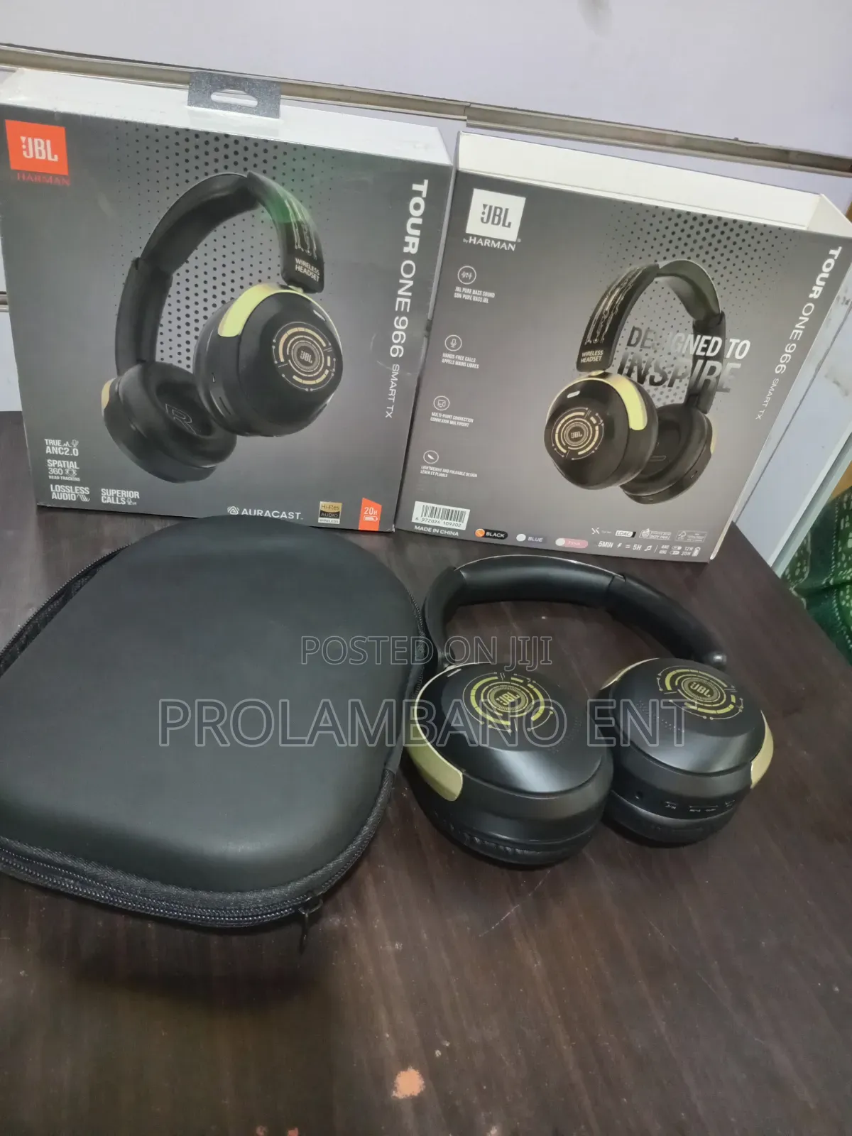 JBL Tour 966