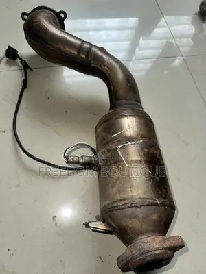 Genuine Mercedes-Benz C250 W204 Catalytic Converter for Sale