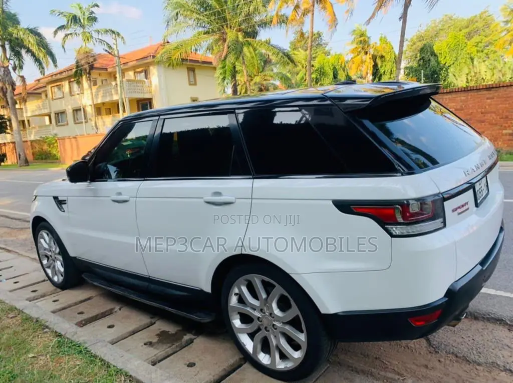 Land Rover Range Rover 5.0L Supercharged 2016 White