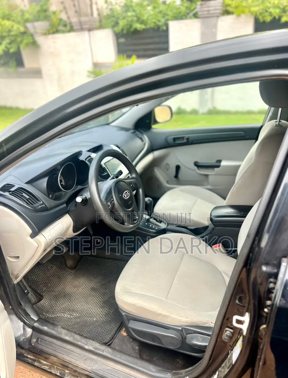 Kia Forte 2010 Black