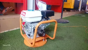 Honda 6.5HP Concrete Vibrator – Smooth Concrete Finish