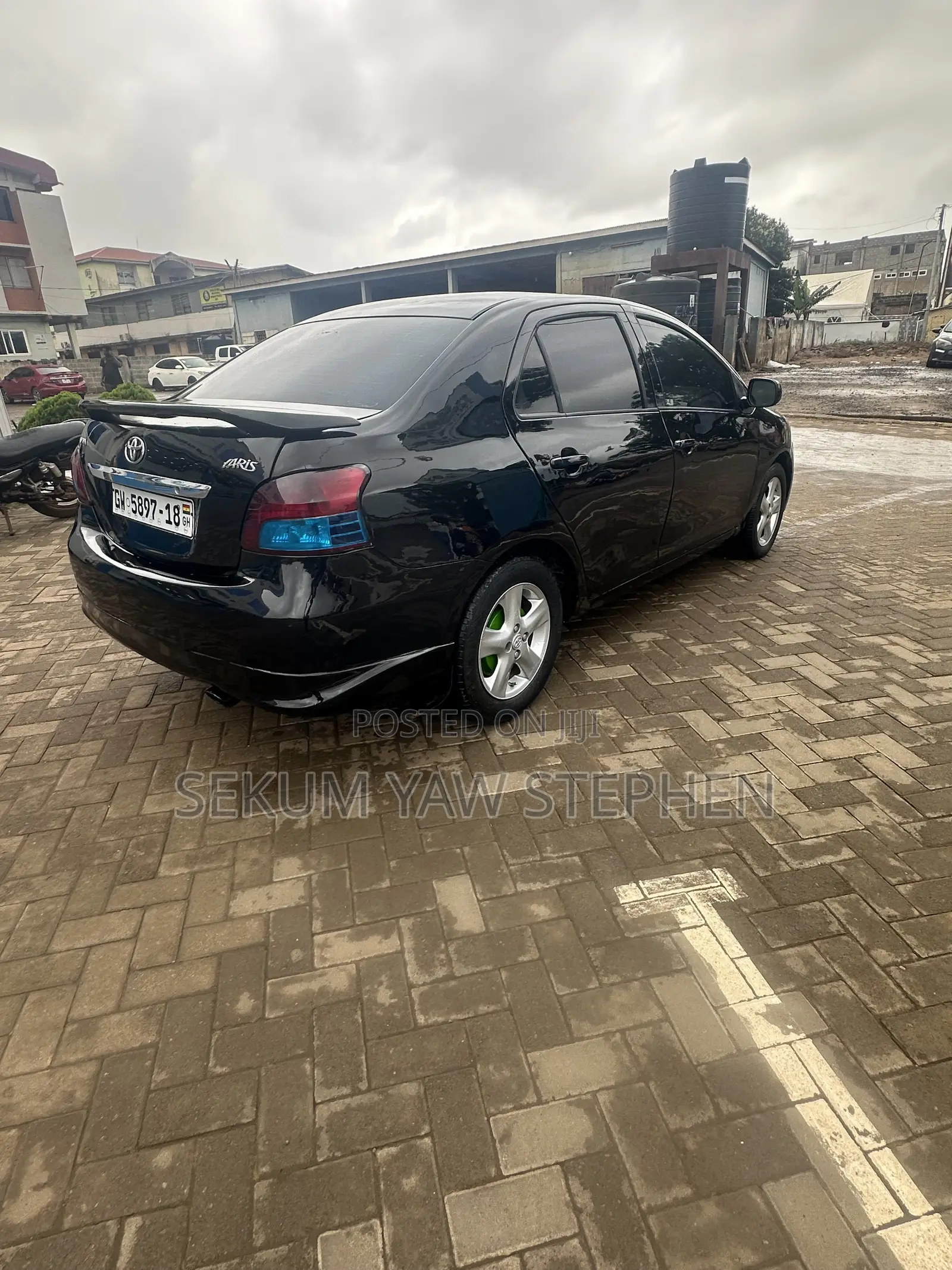 Toyota Yaris 2010 Black
