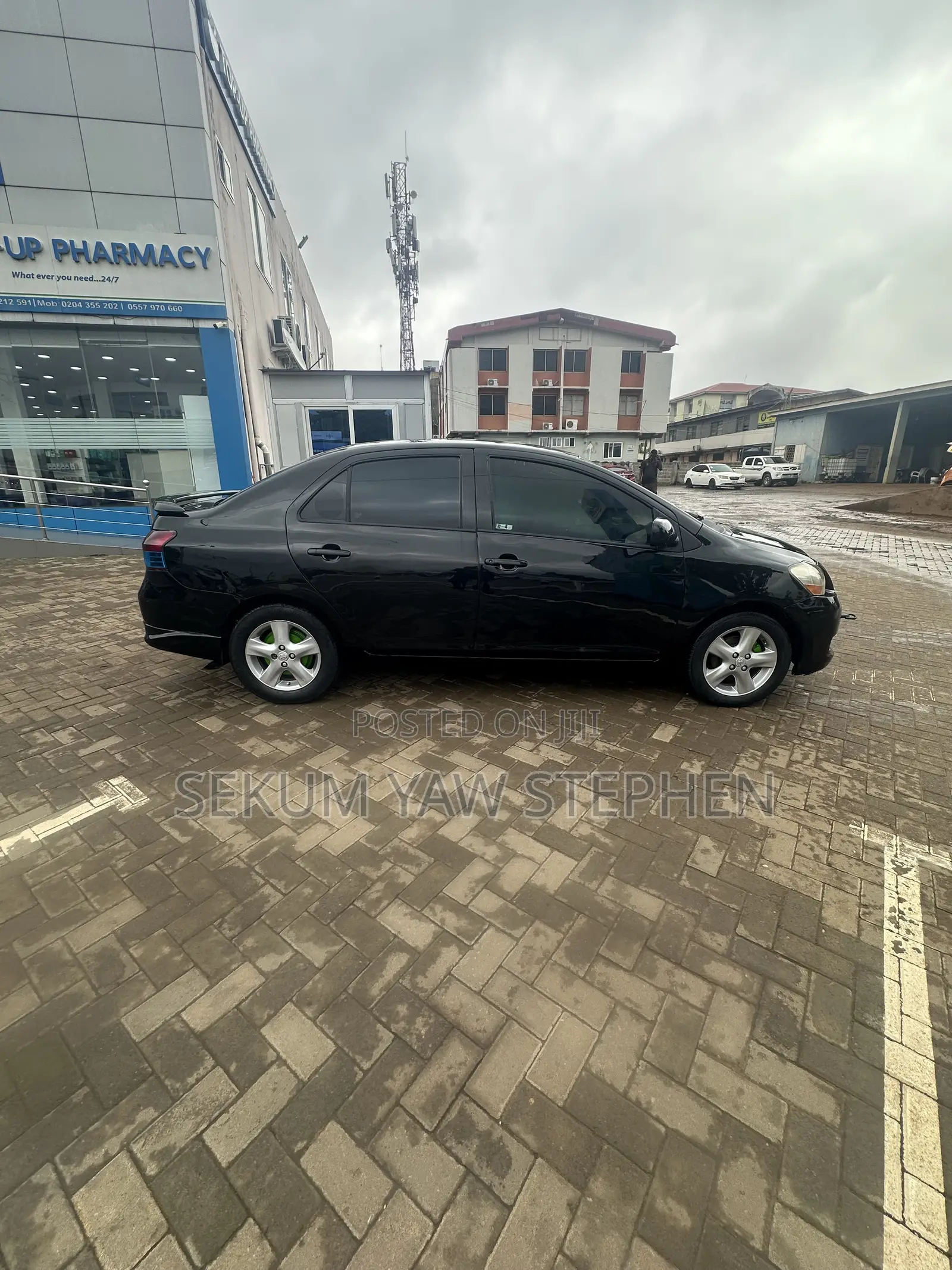 Toyota Yaris 2010 Black