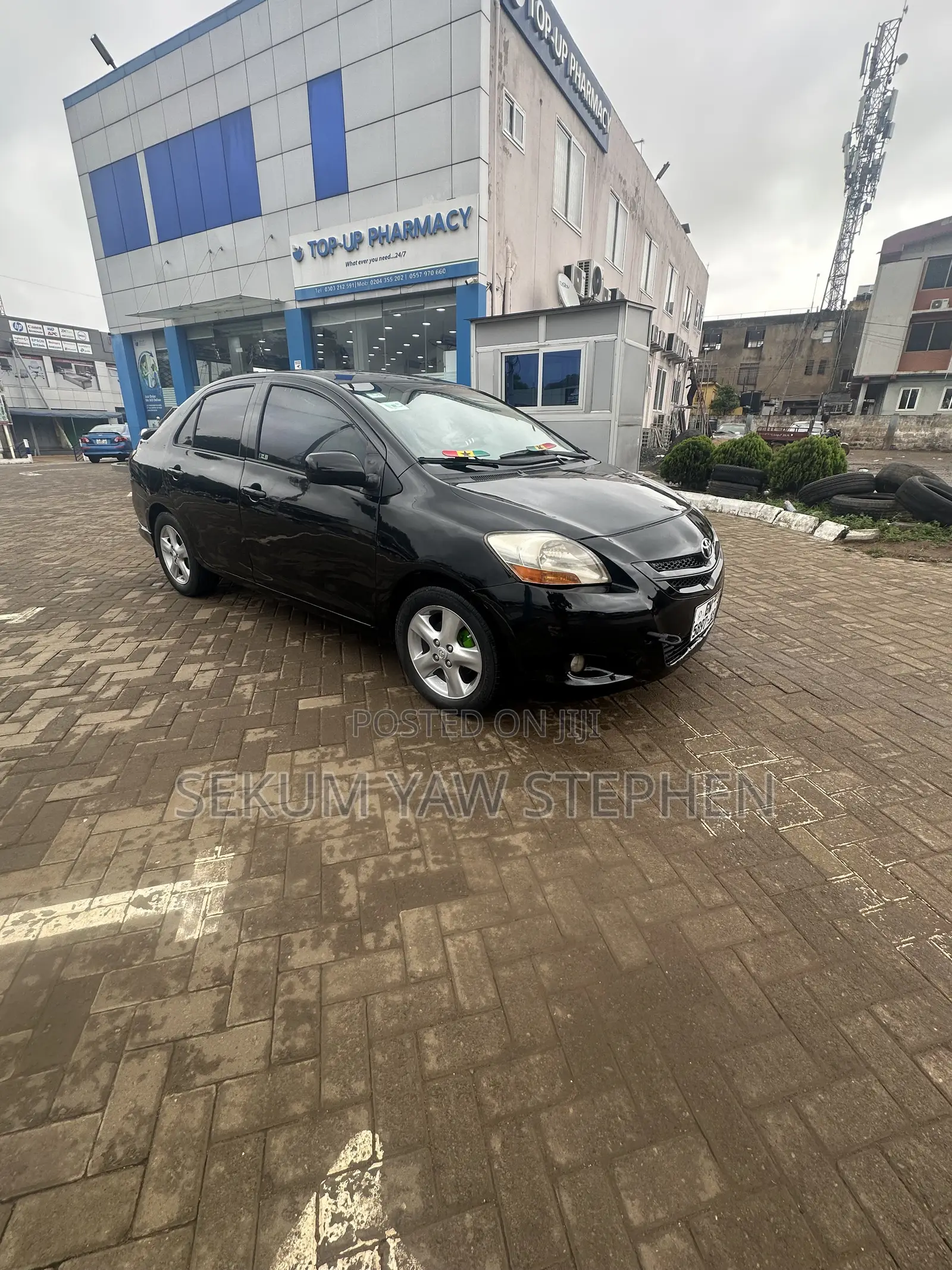 Toyota Yaris 2010 Black