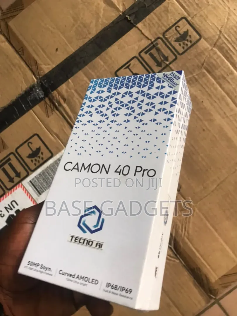 New Tecno Camon 40 Pro 5G 256 GB Blue