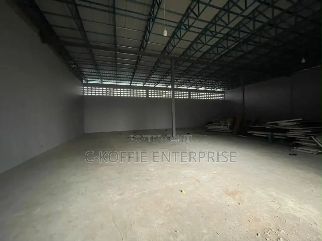 Prime 501sqm Warehouse at Spintex