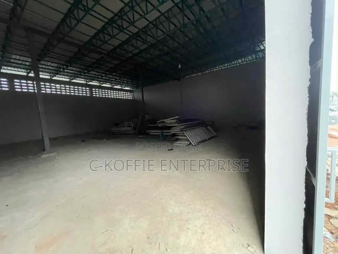 Prime 501sqm Warehouse at Spintex