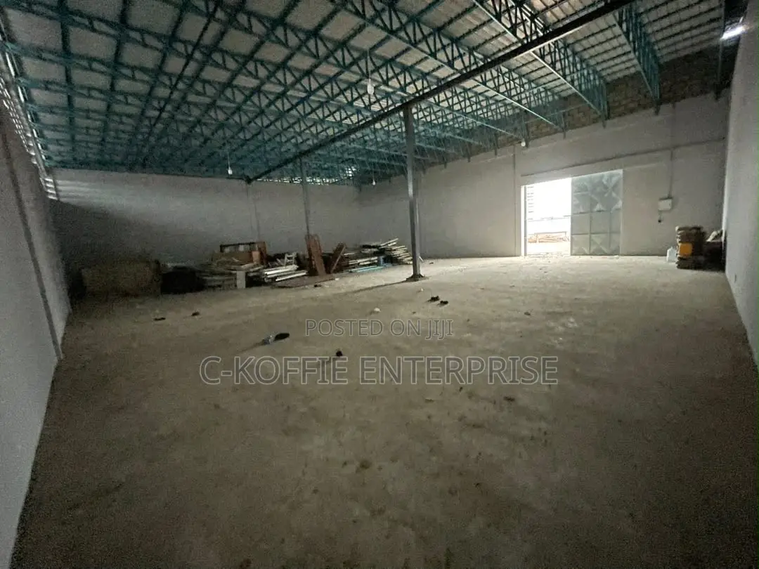 Prime 501sqm Warehouse at Spintex