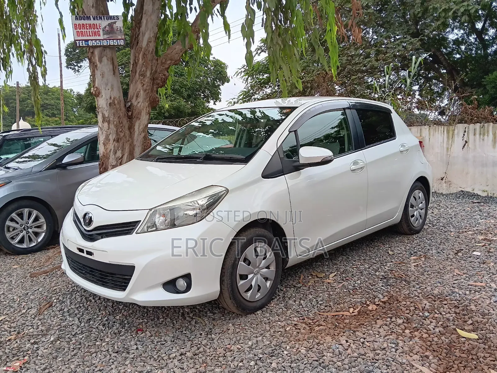 Toyota Vitz 2014 Gray