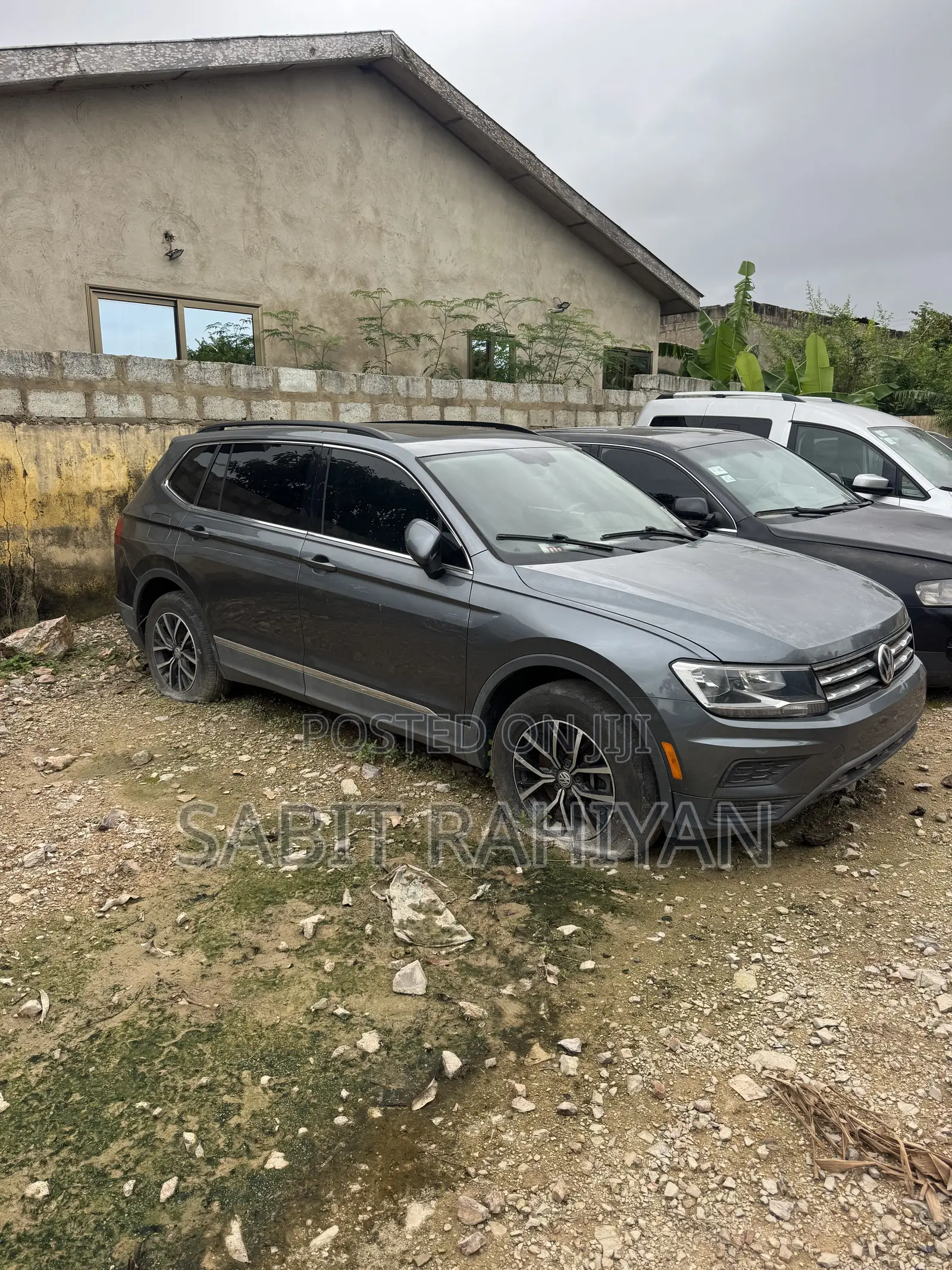 Volkswagen Tiguan 2.0T SE 2021 Gray
