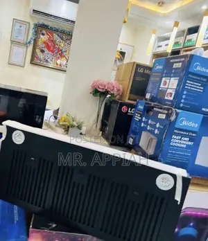Buy Sleek Kenwood 900T Built in Electric Heat Extractor 