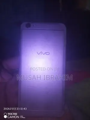 Vivo Y66i 32 GB Rose Gold