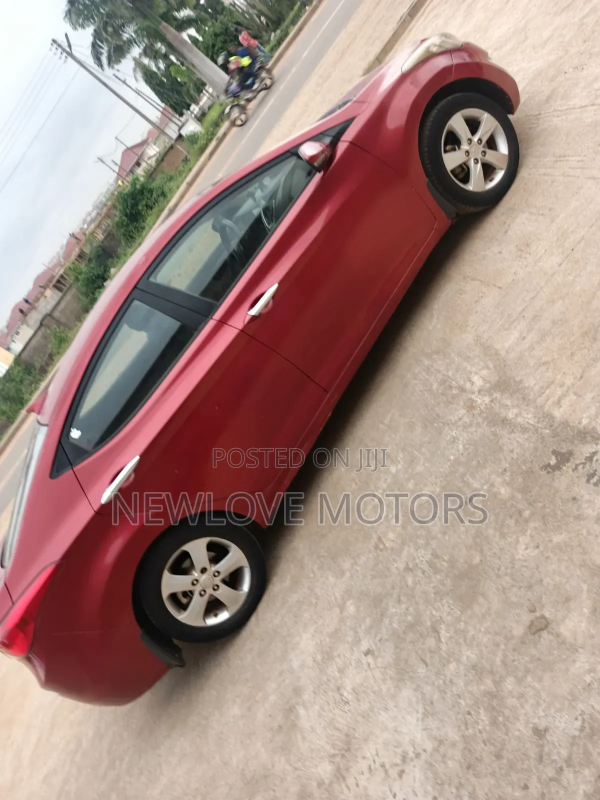 Hyundai Elantra 2013 Red