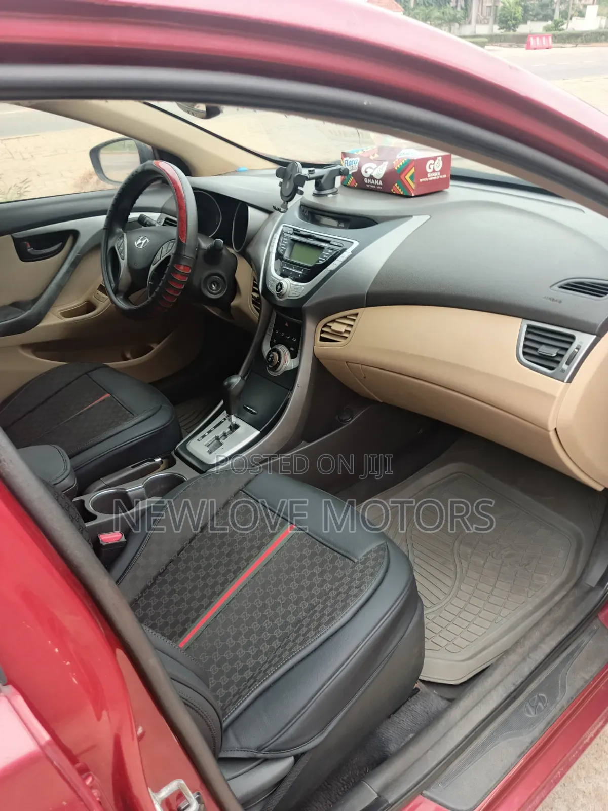 Hyundai Elantra 2013 Red