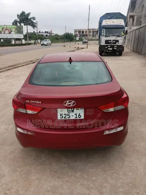 Hyundai Elantra 2013 Red