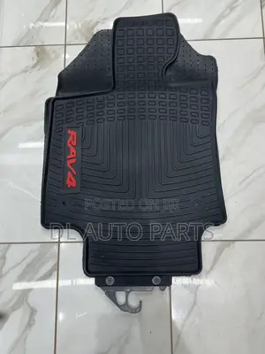 RAV4 19 Floor Carpet