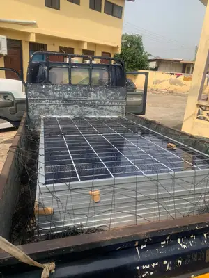 725w Bifacial Solar Panel