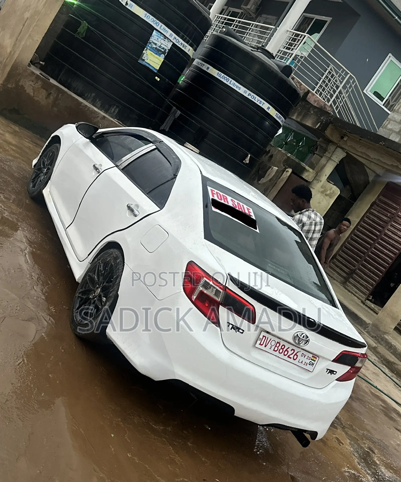 Toyota Camry SE 4dr Sedan (2.5L 4cyl 6A) 2014 White
