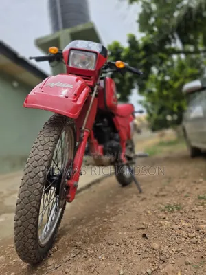 Honda XL 125 1980 Red