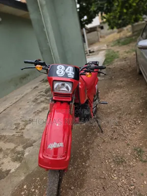 Honda XL 125 1980 Red