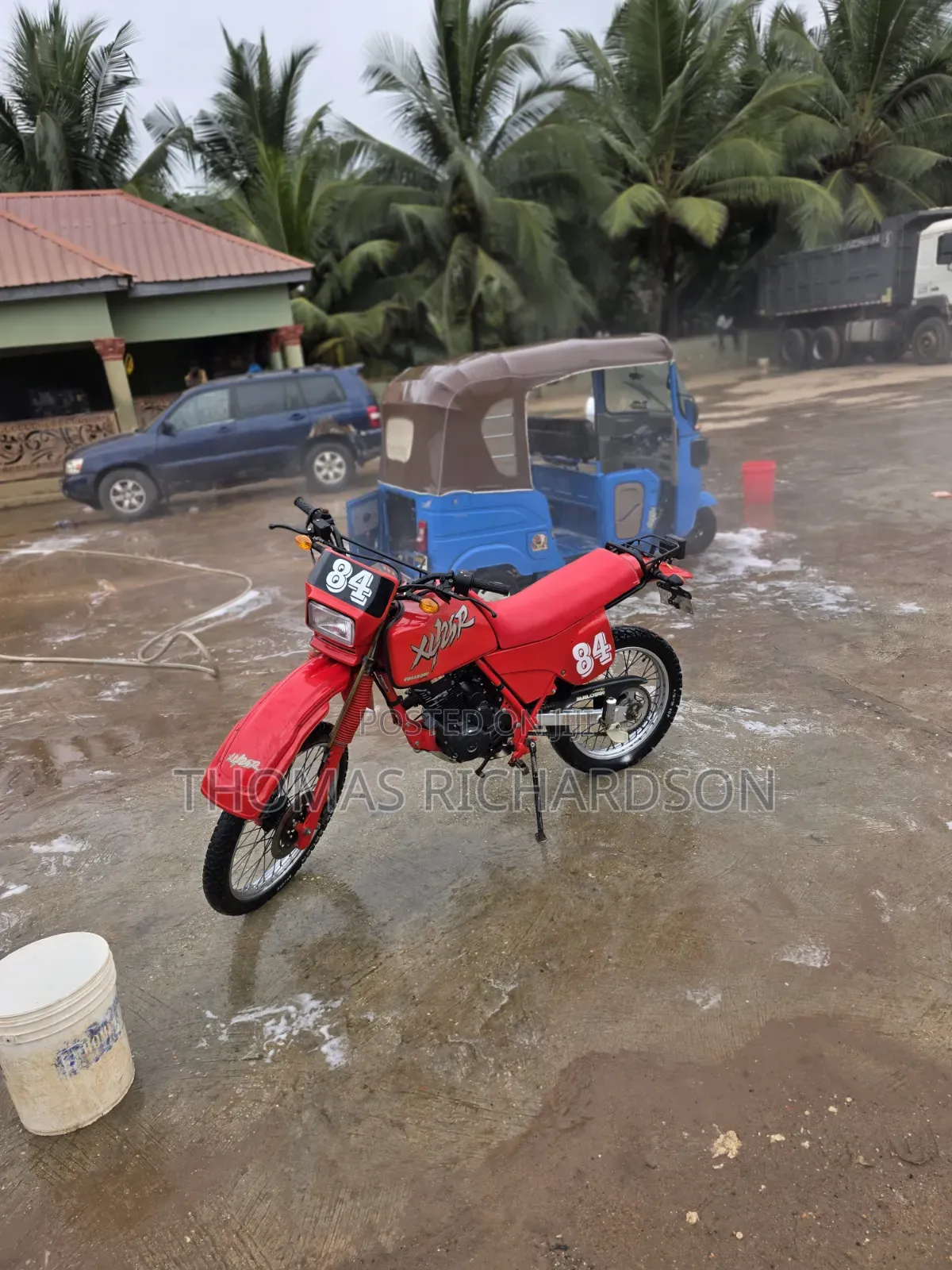 Honda XL 125 1980 Red