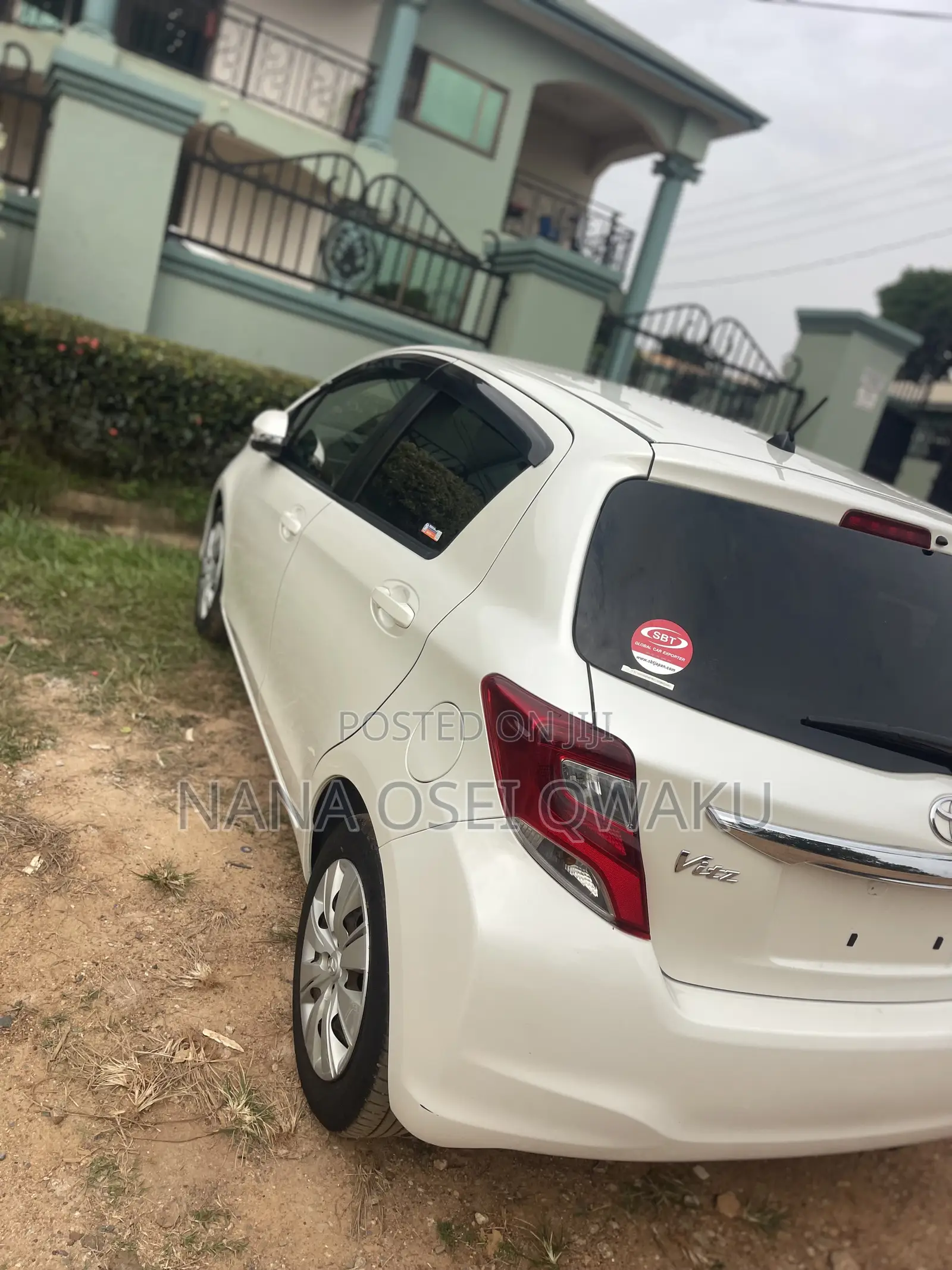 Toyota Vitz 1.3 AWD 3dr 2015 Pearl
